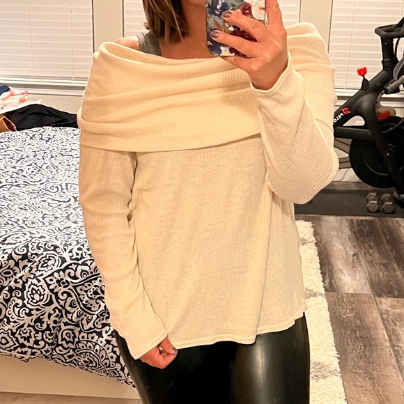 Out from under for urban outfitters cream sweater - Picture 2 of 5